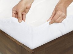 Froté prostěradlo s napínací gumou - bílé