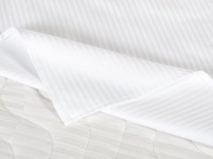 Damaškové prostěradlo - plachta - bílé - proužky 4 mm