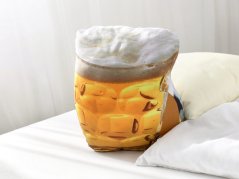 Polštář 3D pivo - 29x31 cm